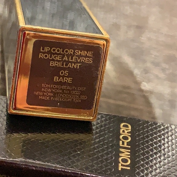 Tom Ford Lip Color Shine #05 Bare - Picture 9 of 10
